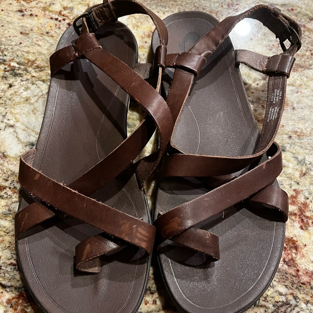 Olukai sandals
